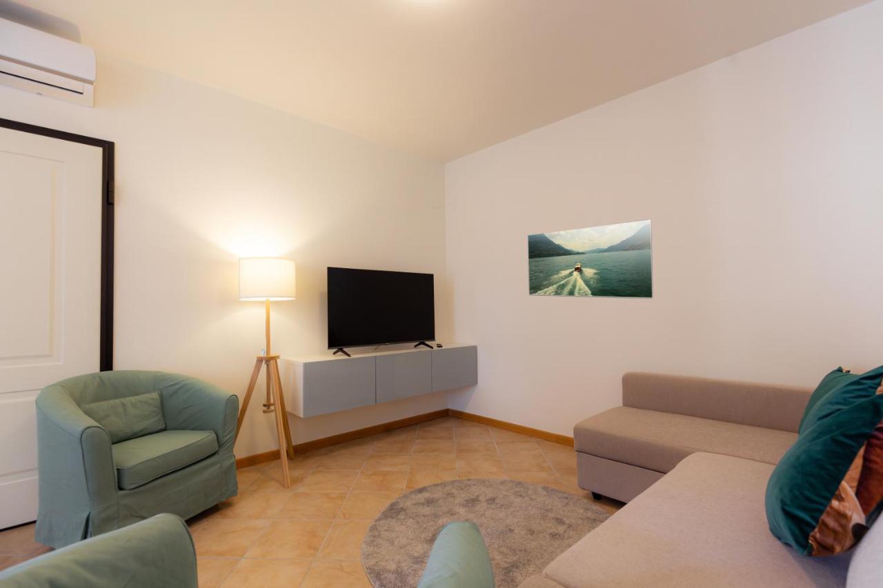 Porta Torre Como Apartment - By Relais Di Giada Luaran gambar